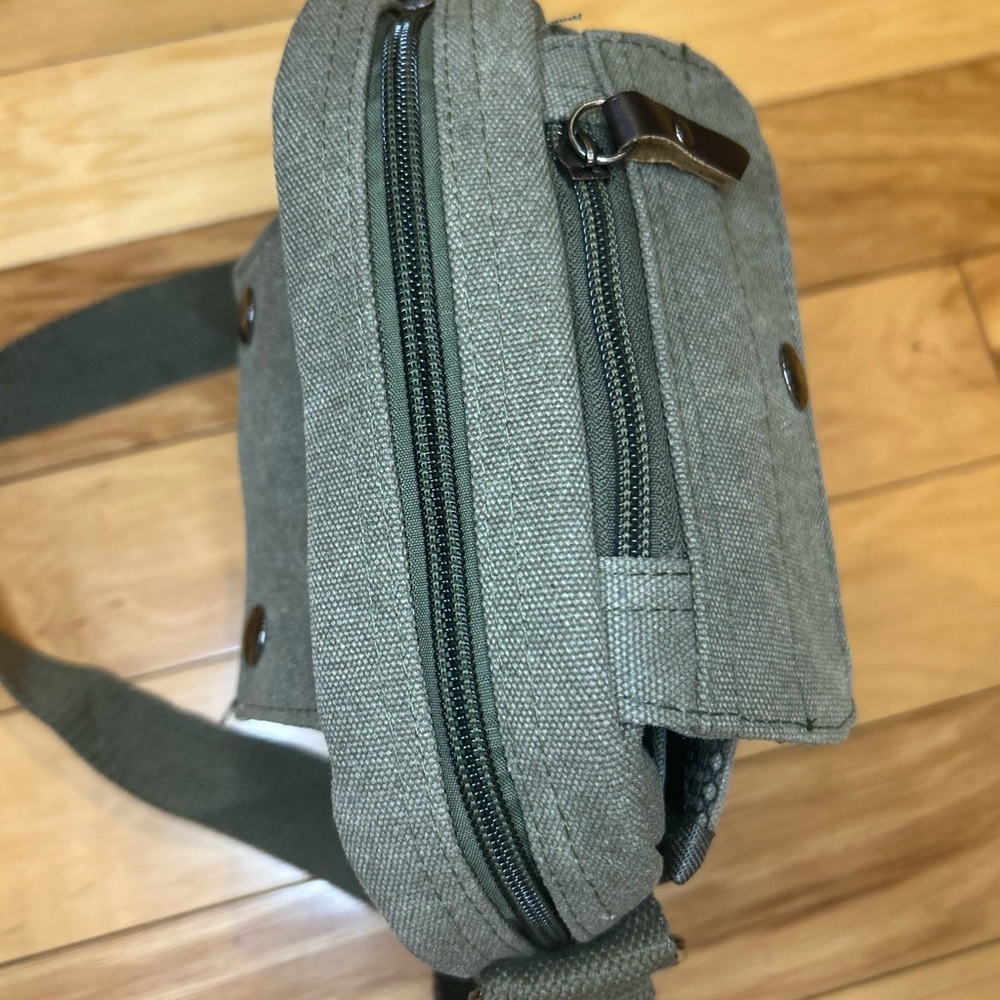 Olive Green Canvas Men’s Crossbody Chest Bag - Picture 8 of 12